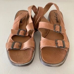 NWOT Free People Buena Vista Brown Leather Buckle Sandals Sz 36